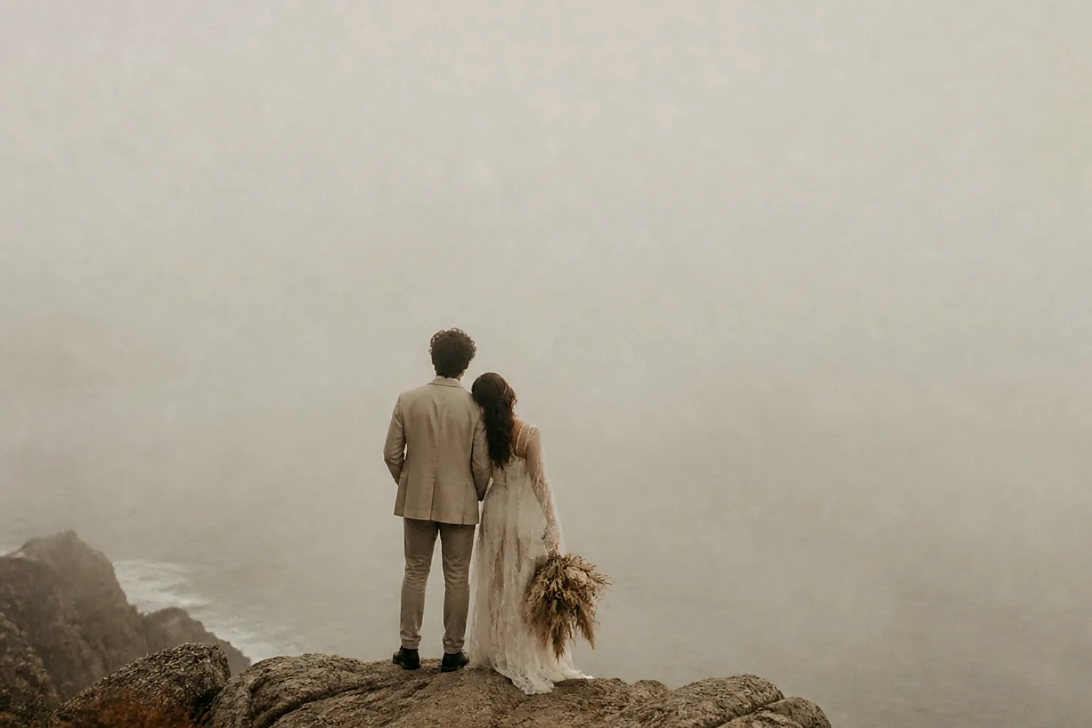 Eloping into the fog